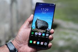 Oppo Find X2 Pro: Gorgeous Display and ...