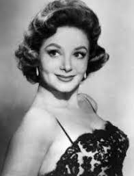 Vivi Janiss's Instagram, Twitter & Facebook