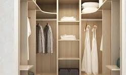 ‪Top 18 Custom Walk-in Closet Companies in the USA [يونيو 2025]‬‏