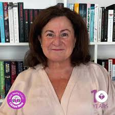 Fiona Lowe: Exclusive Interview