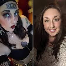 POWERFUL TESTIMONY 👇🏼👇🏼 Today marks my four year birthday in the Lord  ✝️🕊️ I feel utterly sick to my stomach looking at my before picture. I've  shared the black and white but