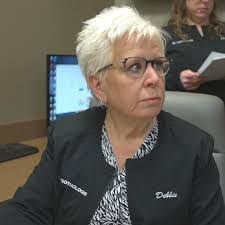 Leslie Bernhardt's Instagram, Twitter & Facebook