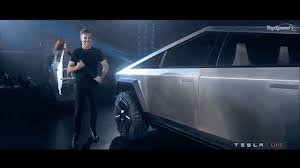 Watch the embarrassment of elon musk while showing the telsa cybertruck glass test which was broken at cybertruck presentation. Tesla S Cybertruck Cements The Future Of Ev Truck Design And Tech Solidsmack