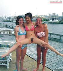 Two girls holding bottomless japan slut with spread legs Asian girls pics,  Bottomless pics, Dark haired girls, Hairy pussy pics, Public flashing pics,  Pussy flash pics, Teen flash pics | Pantiesless.com