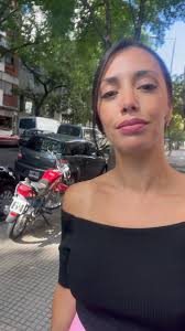 No existimos en la mayoría de esos tiempos; en algunos existe usted y no  yo; en otros, yo, no usted; en otros, los dos. En éste, que un favorable  azar me depara,