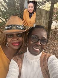 Laura Whigham (@nitalove075) • Instagram photos and videos