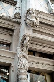 Maison A Colombages Greek Statue Statue Greek