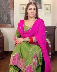 you beauty thank you so much for giving me this opportunity deets beautifu me punjabi suits designer boutique velvet dress designs stylish dress designs