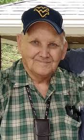 Jackie Wilfong's Instagram, Twitter & Facebook