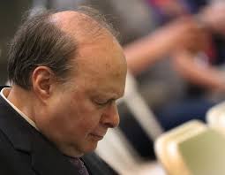 Rosenberg resignation draws muted approval