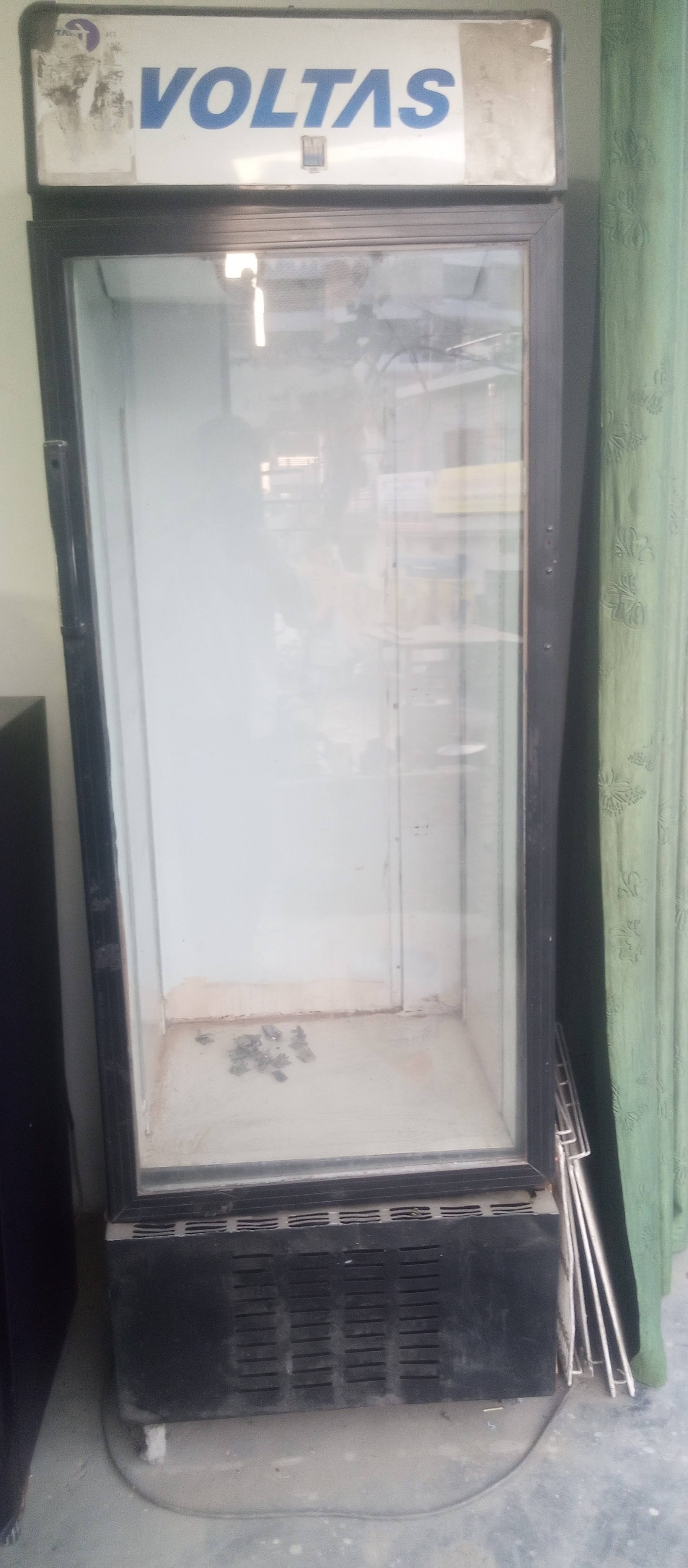 Refrigerator repair service product image
