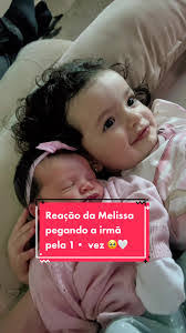 Melissa Davi's Instagram, Twitter & Facebook