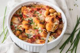 Gratin De Gnocchi A La Tomme De Brebis Recette En 2020 Gratin De Gnocchi Gnocchi Recette