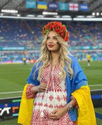 He plays for the group wearing shirt number 7. Ukraine Nt Tumblr Posts Tumbral Com