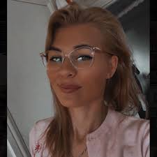 Not lived here long and don't really have take aways but tonight I'm  celebrating so what are the best take aways in immingham? If it's good good  I will even travel to