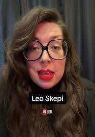 Brittany Simons's Instagram, Twitter & Facebook