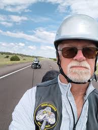 What are the requirements to license a motorcycle in Texas?