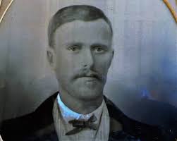 TOMBSTONE TUESDAY: Alfred George Weise was the 8th child and 4th son of  John Weise & his wife, Anna Maria (nee Vohland). He was born in Oakey and  attended Oakey State School.