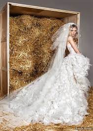 Great savings & free delivery / collection on many items. Top 25 High Low Wedding Dresses Deer Pearl Flowers