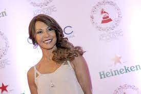 Amparo Grisales invitada a participar en Miss Colombia a sus 67 años