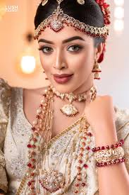 Dhanushka Bandara Salon added a...