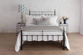 I Love The Simplicity Of This Wrought Iron Bed Iron Bed Iron Bed Frame Wrought Iron Beds