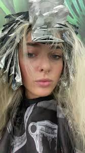 Tell a friend to tell a friend she’s backkkkk