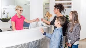 Wann lohnt sich eine zahnzusatzversicherung? Bis Wann Man Familienversichert Ist Und Was Es Zu Beachten Gibt