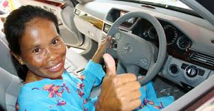 Simpanan anda juga dijamin oleh kerajaan dan semua hadiah dikecualikan dari cukai pendapatan. Sijil Premium Bsn