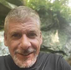 Are there pickleball courts