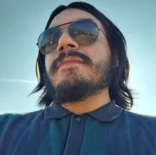 Why did Lynch introduce Guild Navigators in his film adaptation of Dune?