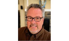 Albert Wurst's Instagram, Twitter & Facebook