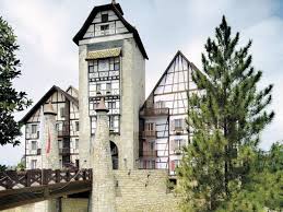 Mencari tempat menarik di pahang untuk family day? Colmar Tropical Berjaya Hills Bukit Tinggi Tempat Tanah