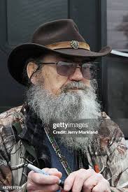 94 Nascar Si Robertson Stock Photos, High-Res Pictures, and Images