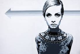 TWIGGY JUMPER.