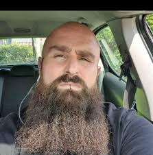 Hi all. I'm wondering if anybody knows who I could talk to about the  mooring availabity at lock 12. Spoke to CRT and apparently it's private.  Currently moored at Fradley but have