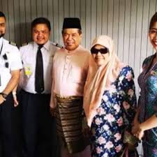 Gambar mat sabu peluk dalam kereta. Babab Rss Feed