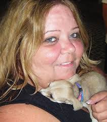 Kim Whitton's Instagram, Twitter & Facebook