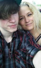 Remember ...there's always someone who has it worse than you do. Give from  your heart, not the wallet 💛