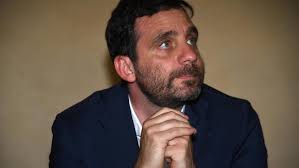 Toscana, “tutti per Tomasi”: la destra si mobilita chiamando sindaci,  civici e delusi di sinistra