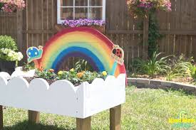 Gardening is not a work that has to be completed somehow. Diy Garden Projects For A Unique Garden Mama Needs A Project