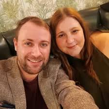 Daniel Toon's Instagram, Twitter & Facebook