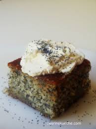 Gruießkuchen mit zuckersizup, revani.zutaten für den teig:3 eier200. Nesrin S Kuche Hashasli Revani Griesssirupkuchen Mit Mohnsamen