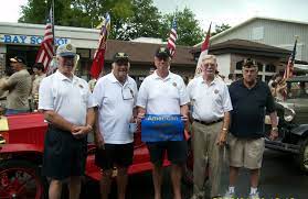 American Legion Post 542 Lining Up For The Grand Parade Through Downtown Put In Bay Ohio During Historical We American Legion Post Put In Bay American Legions