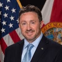 Karl Strauch's Instagram, Twitter & Facebook