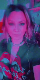 Holly Dodd (@hollydoddpodd)