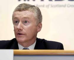 Who is Fred Goodwin, why did he resign as RBS CEO, how much was his pension  and when was his knighthood removed?