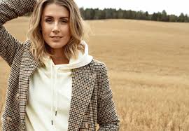 #tone damli #mgp #esc 2020 #eurovision 2020 #norway #esc #she have big and small pearls all over her jumpsuits #it must hurt. Norway Tone Damli Returning To Melodi Grand Prix Eurovoix