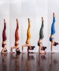 57 1k Likes 905 Comments Riva G Riva G On Instagram Rainbow Inversions To Brighten Up Your Day From Left To Right Headstand Tripod Head Kropp