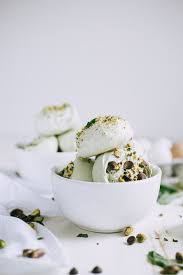 Chocolate Chip Pistachio Meringue Cookies Recette Recettes De Cuisine Alimentation Biscuits De Meringue